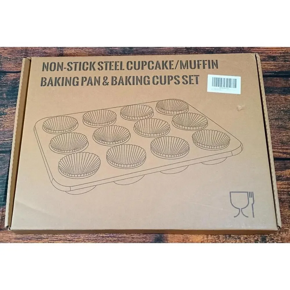 Non-Stick Steel Cupcake and Muffin Baking Pan with Colorful Silicone Baking Cups